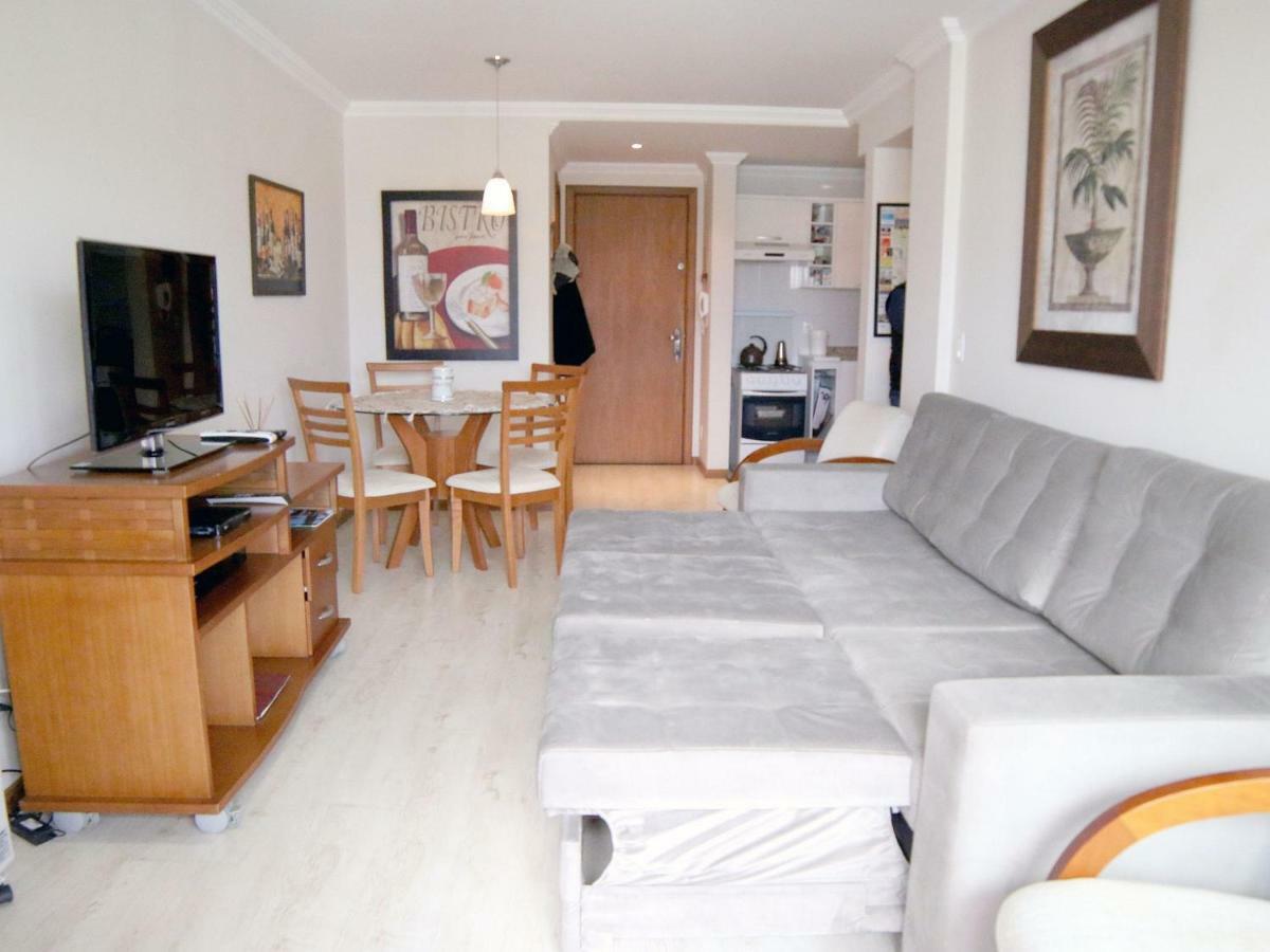 Апартаменты Charmoso Apartamento No Centro De Грамаду Экстерьер фото